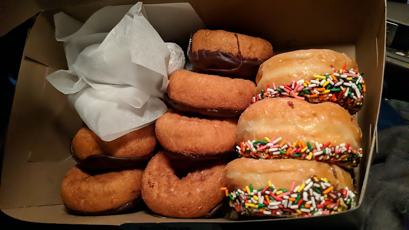 Donut Shoppe storefront
