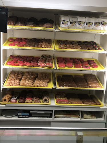 Daylight Donuts G.L storefront