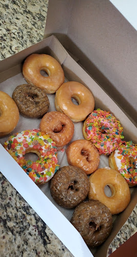 Hole in One Donuts storefront