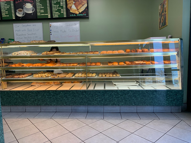 USA Donuts & Croissants storefront