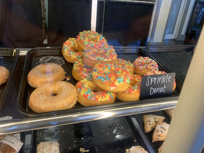 Ridgefield Bagels & Bakes storefront