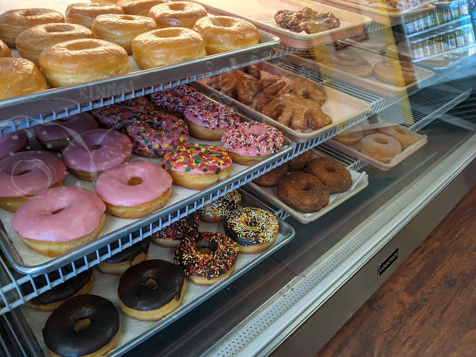 Somethin' Sweet Donuts storefront