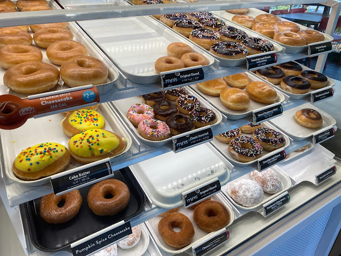 Krispy Kreme storefront