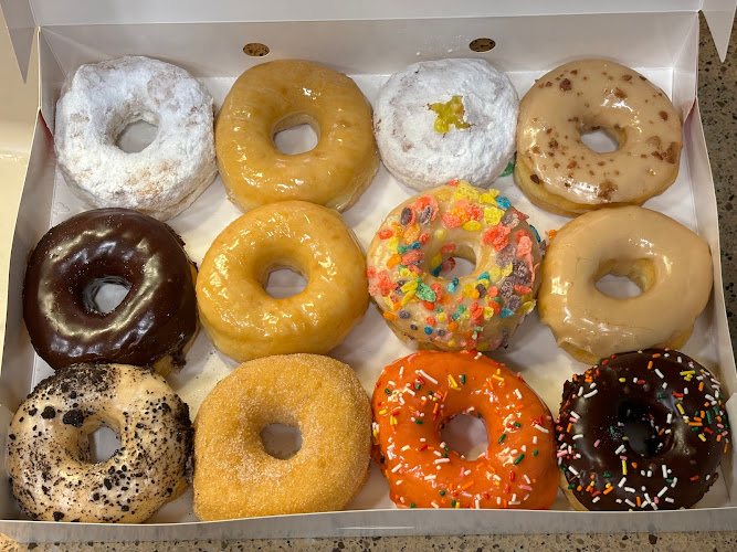 Breeze Donuts and Kolaches storefront