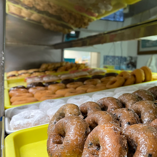 Daylight Donuts storefront