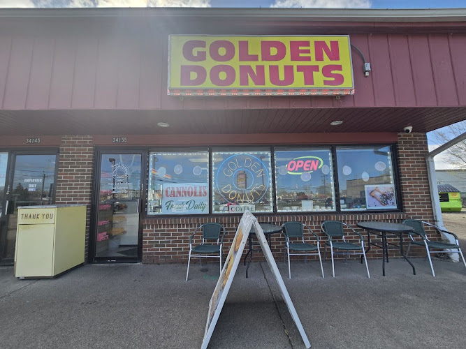 Golden Donuts storefront