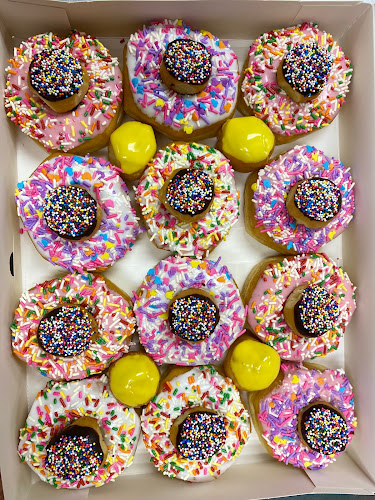 Daily Donut storefront