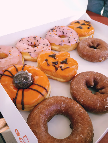 Dunkin' storefront