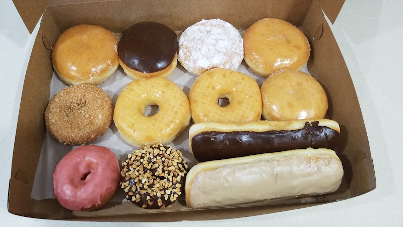 Star Donuts storefront