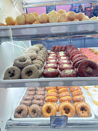 Marietta Donuts #2 storefront