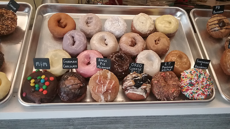 Destination Little Donuts storefront