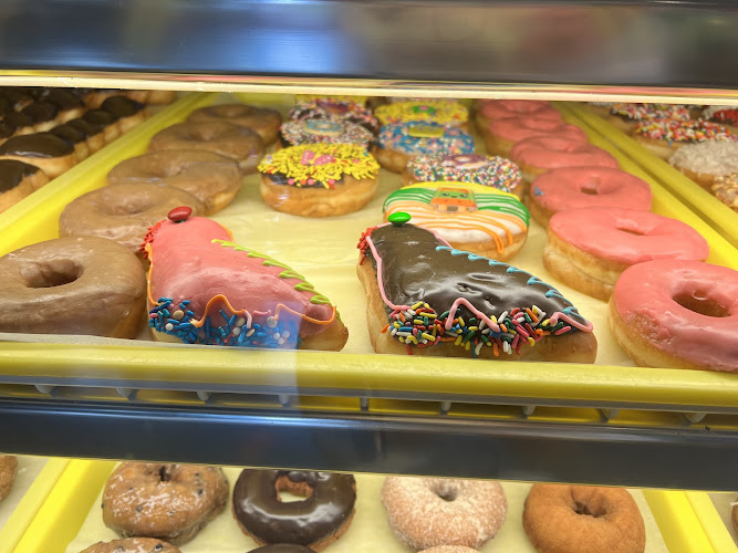 Daylight Donuts storefront