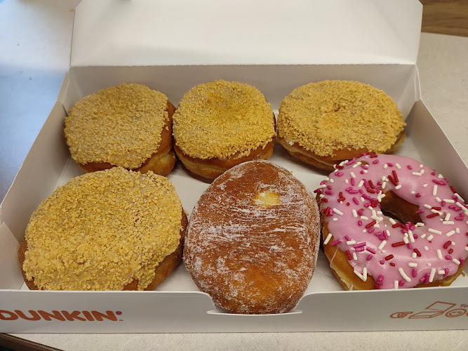 Dunkin' storefront