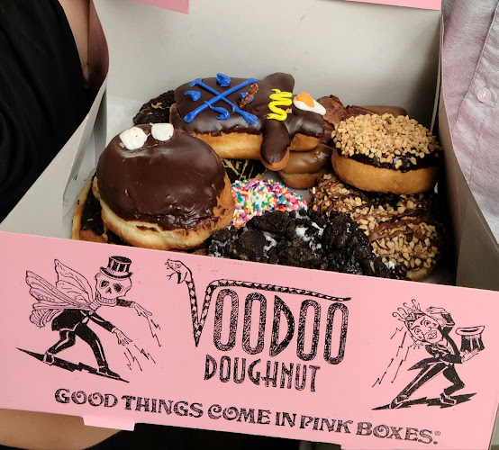 Voodoo Doughnut storefront