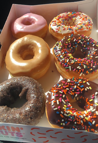 Dunkin' storefront