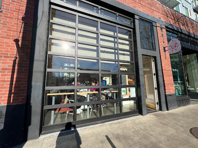 General Porpoise storefront