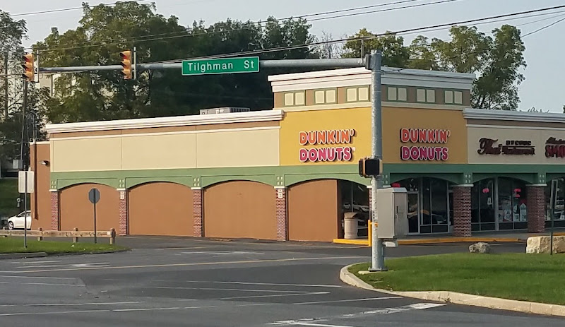 Dunkin' storefront