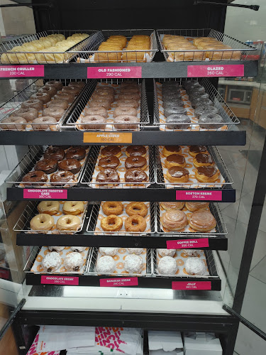 Dunkin' storefront