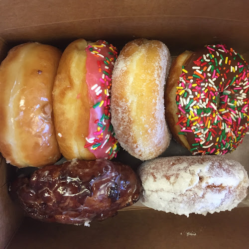 Bosa Donuts storefront