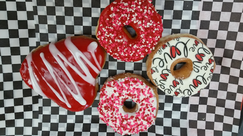Harvester Donuts storefront