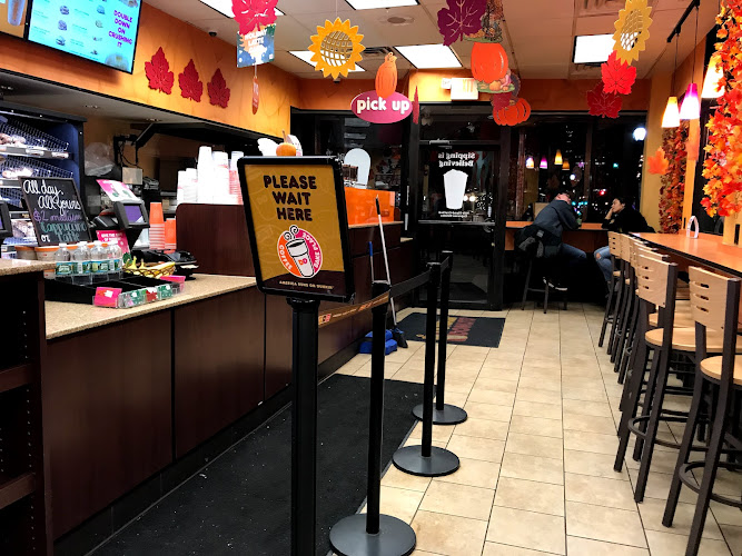 Dunkin' storefront