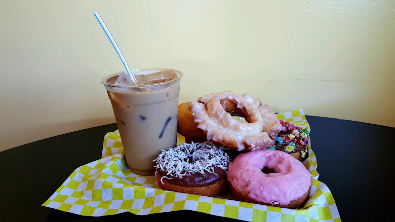 King Donuts storefront