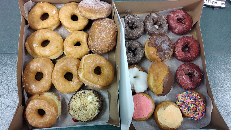The Donut Stop storefront