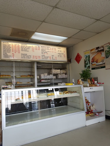 Just Rising Donuts storefront