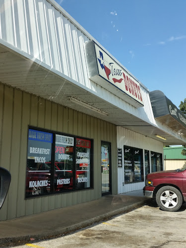 Texas Donuts storefront