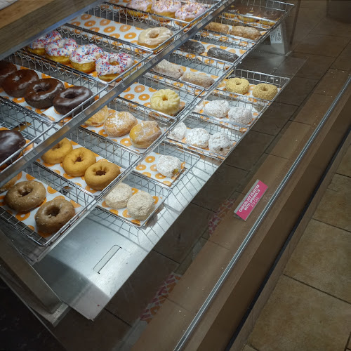 Dunkin' storefront