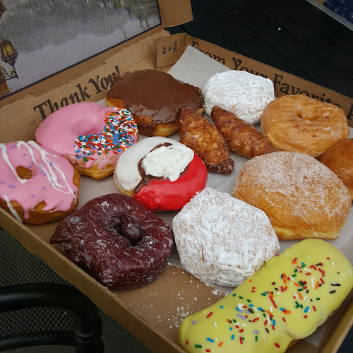 The Donut Inn - Military Cutoff storefront