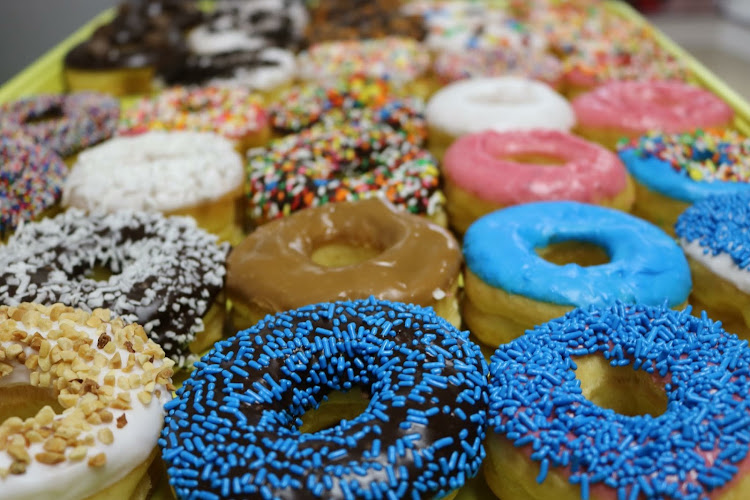 Snowflake Donuts storefront