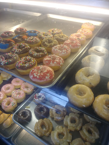 Best Donuts storefront