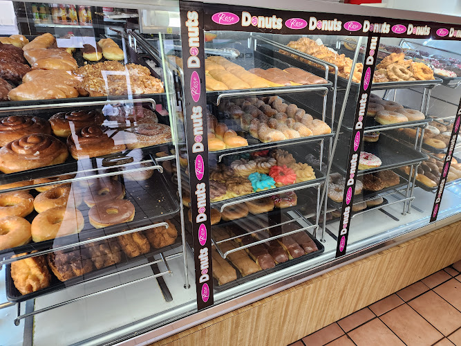 Rose Donut Shop storefront