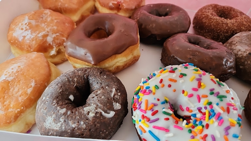 McGaugh's Donuts storefront