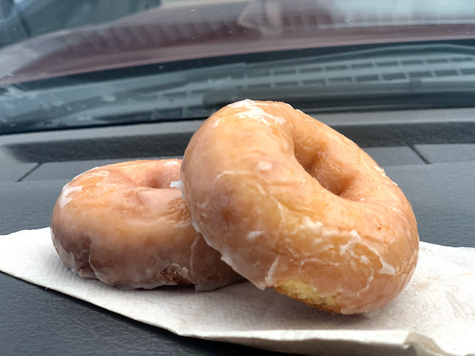 Tasty Creme Donuts storefront