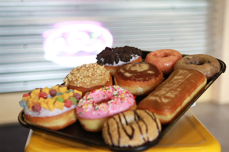 A1 DONUT storefront