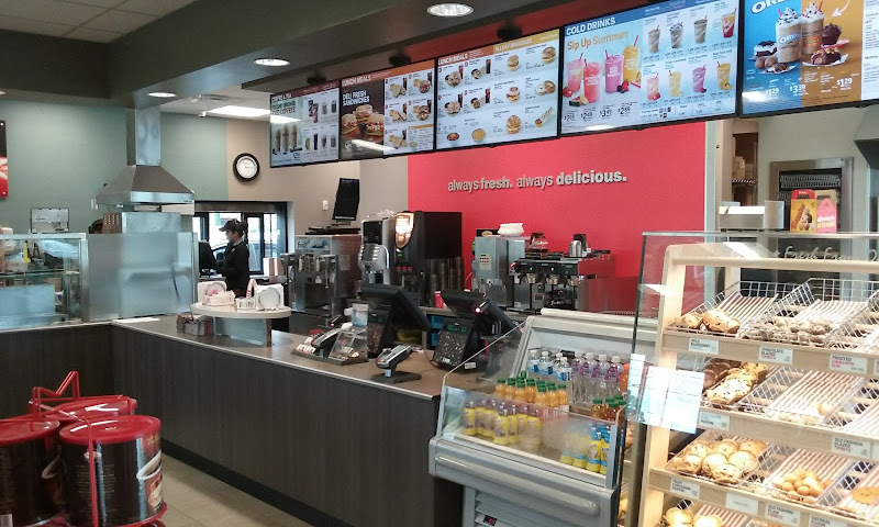 Tim Hortons storefront