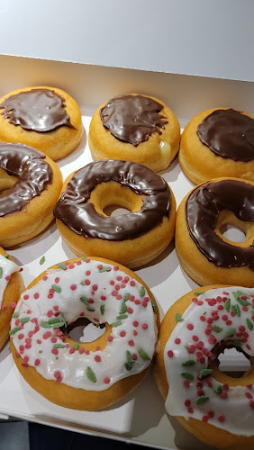Dunkin' storefront