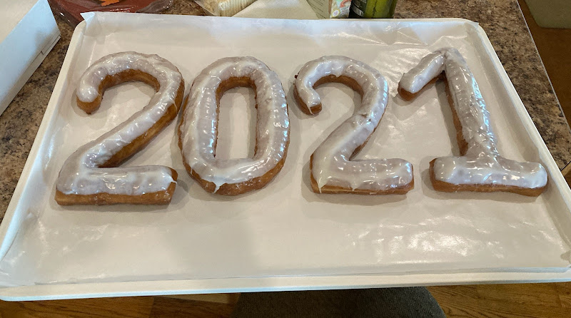 Donut Palace storefront