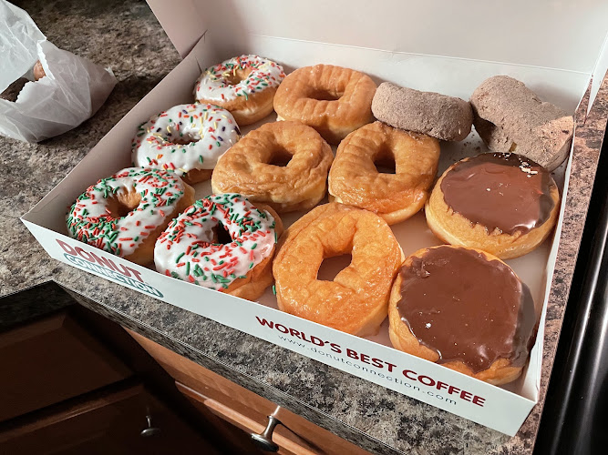 donuts connection storefront