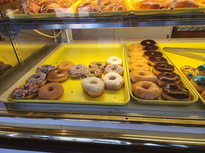 Sun Smile Donuts storefront