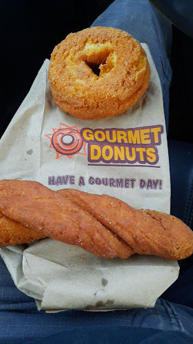 Gourmet Donuts storefront
