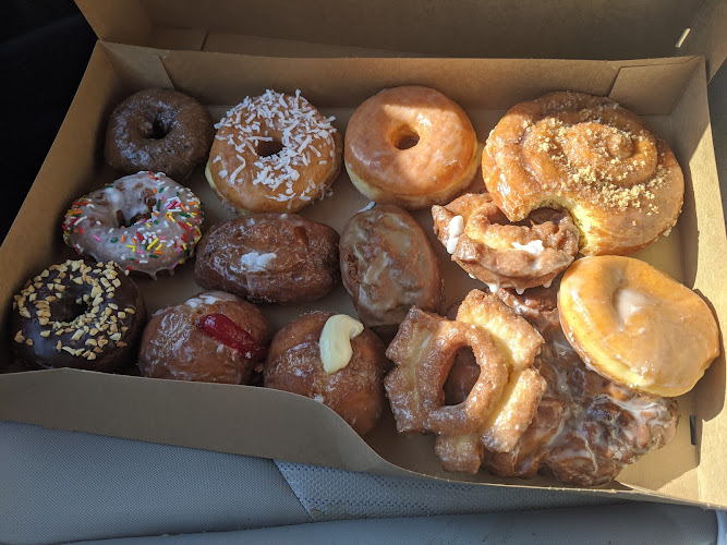 Daily Donut storefront