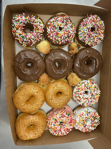 Daily Donuts & Smoothies Boba storefront