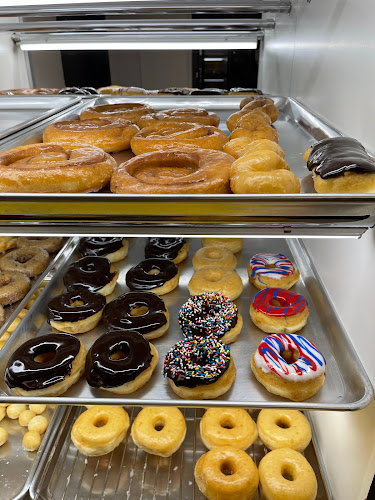 Jack 'N' Jill Donuts storefront