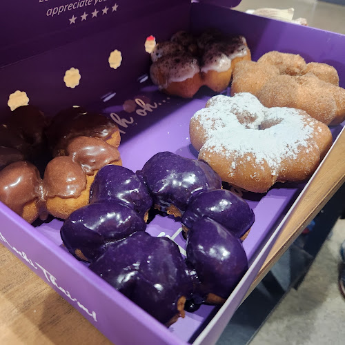 Mochi Thai'm Donuts and Boba storefront