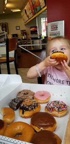 Krispy Kreme storefront