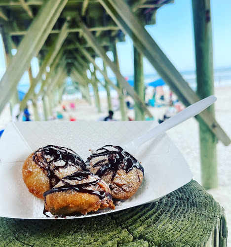 Bahama Mama's Hawaiian Shaved Ice and Mini Donuts storefront