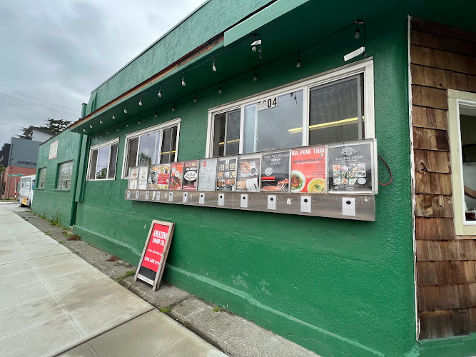 9th and Hennepin Donuts storefront